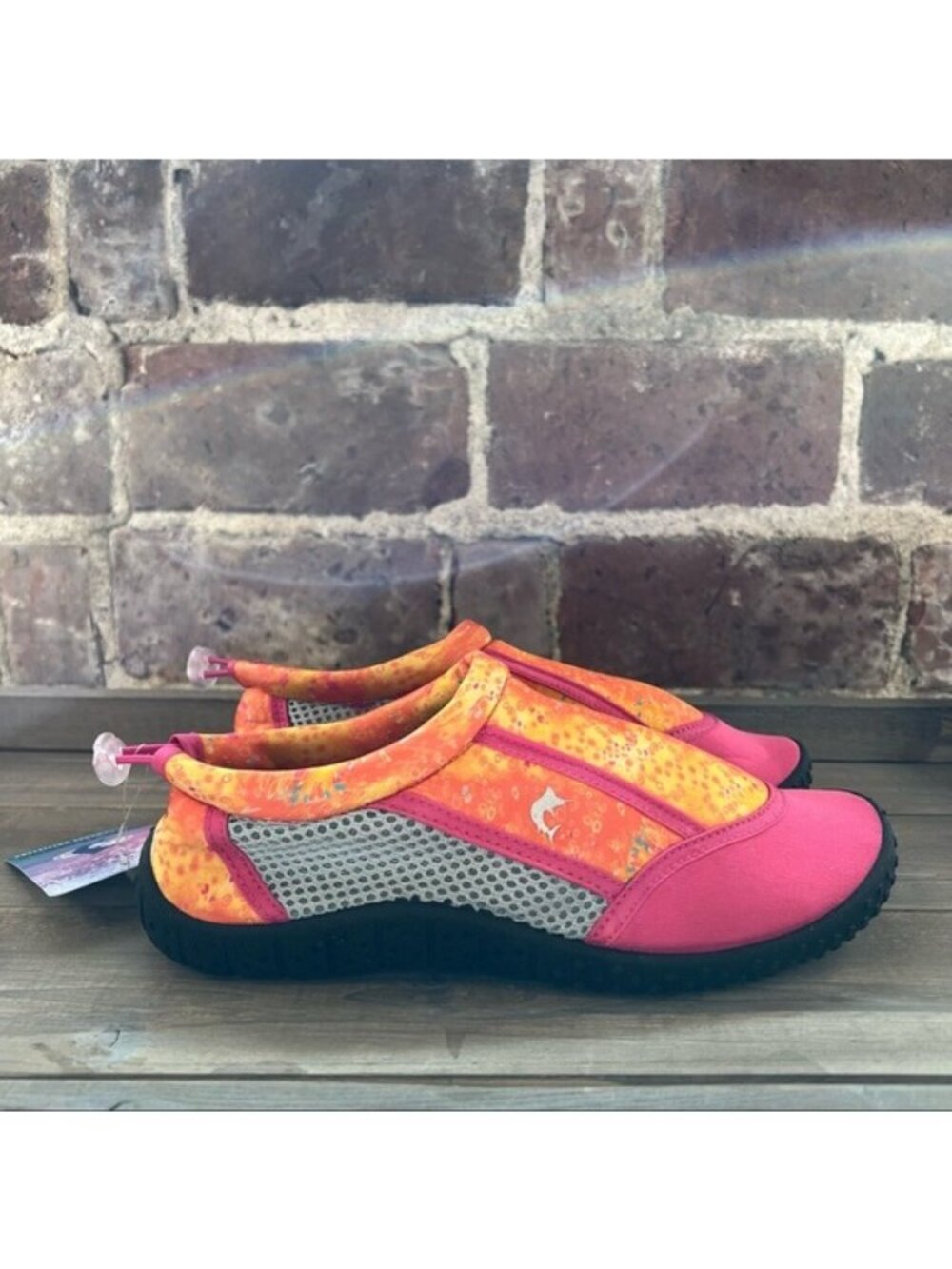 NWT Reel Legends Girls Pink & Orange Water Shoes Sz 4